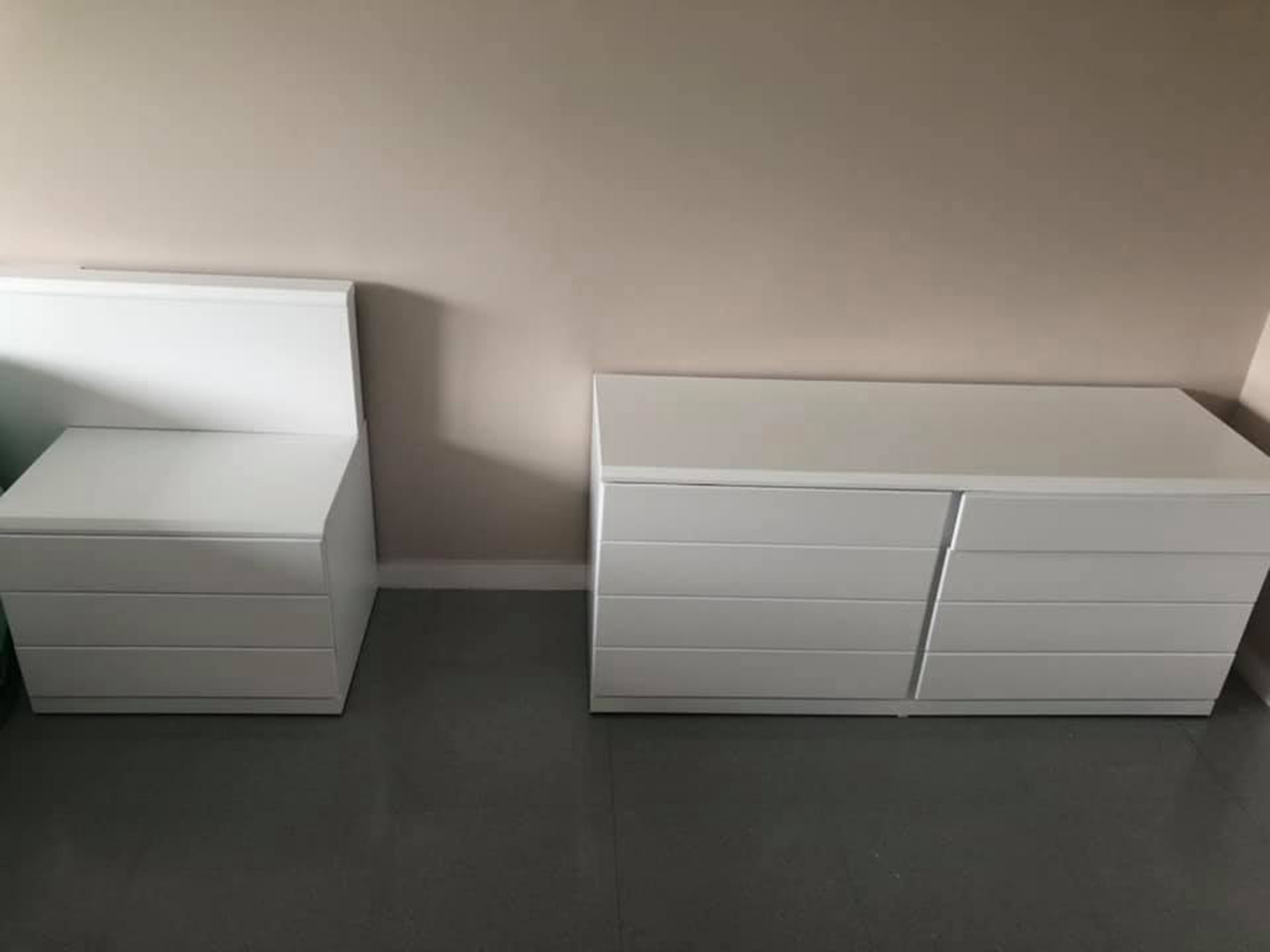 Lacado de muebles de dormitorio y cabezal