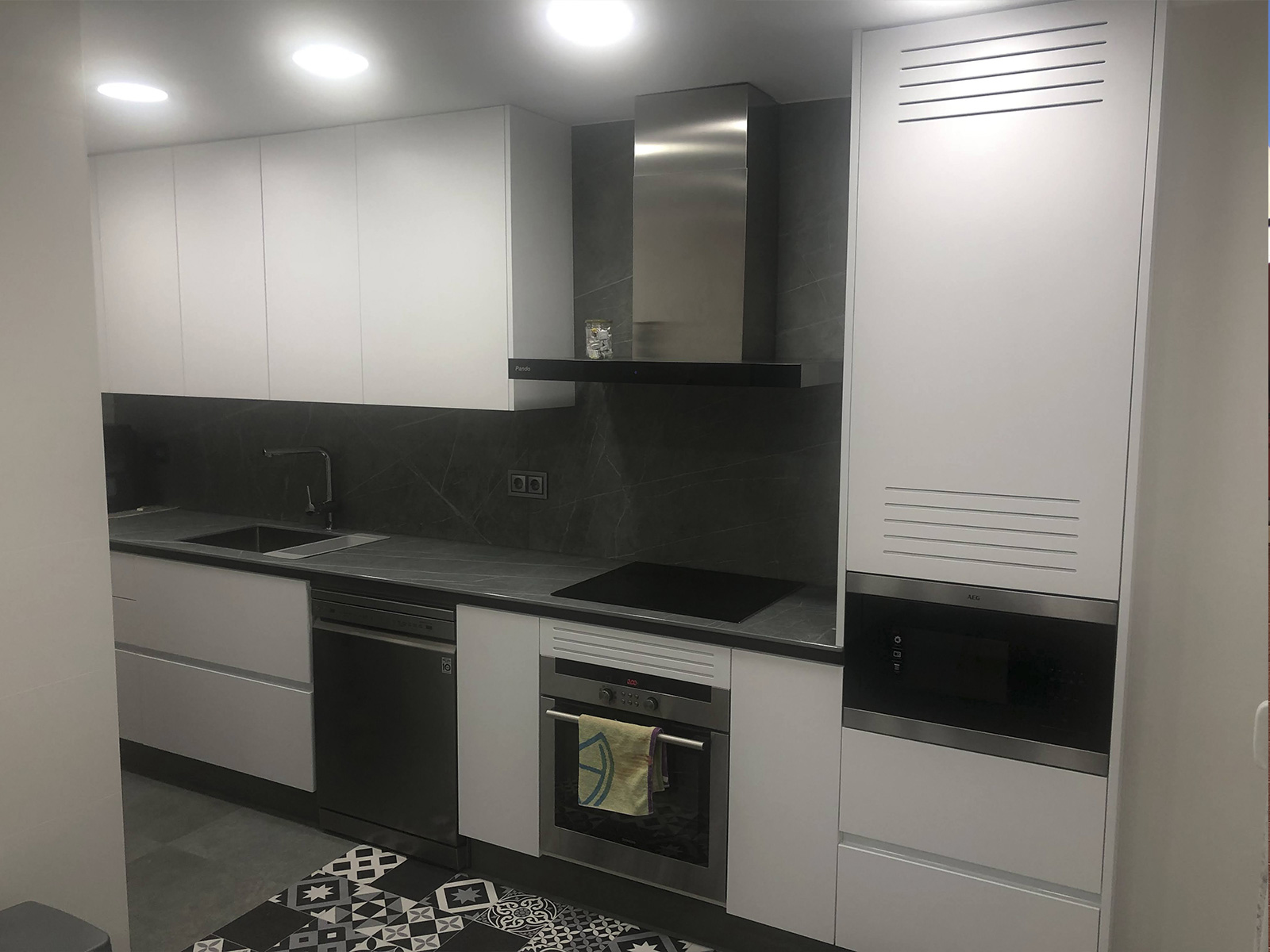 lacado de puertas madera cocina en Mataró