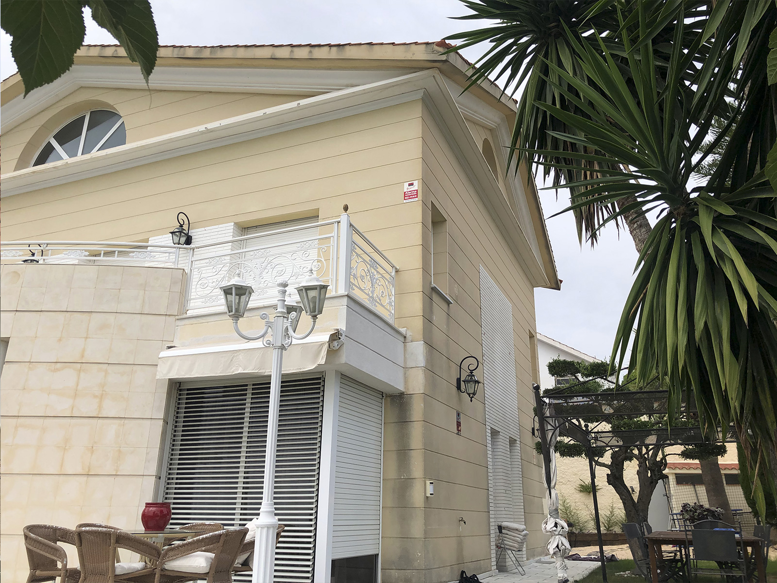 pintura fachada casa ANTES