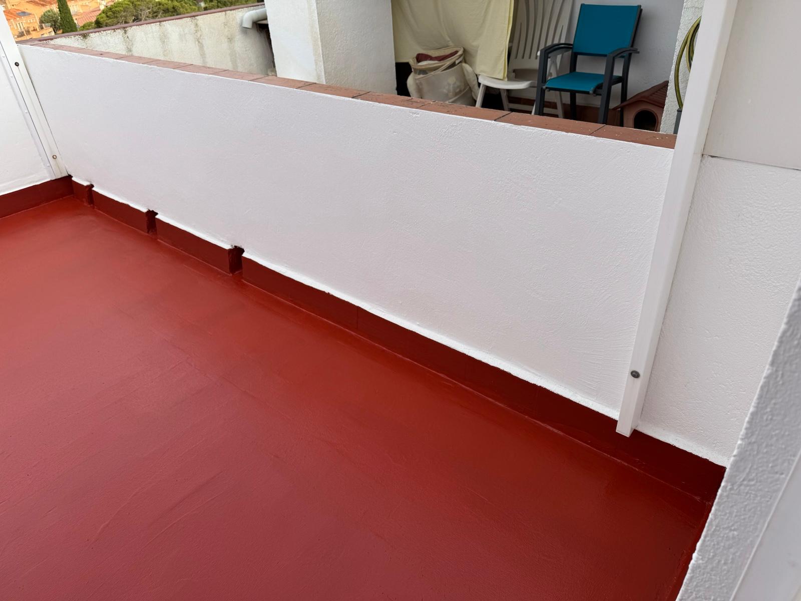 reparación y pintado de suelo y paredes terrado | Pintura y Reformas en Mataró