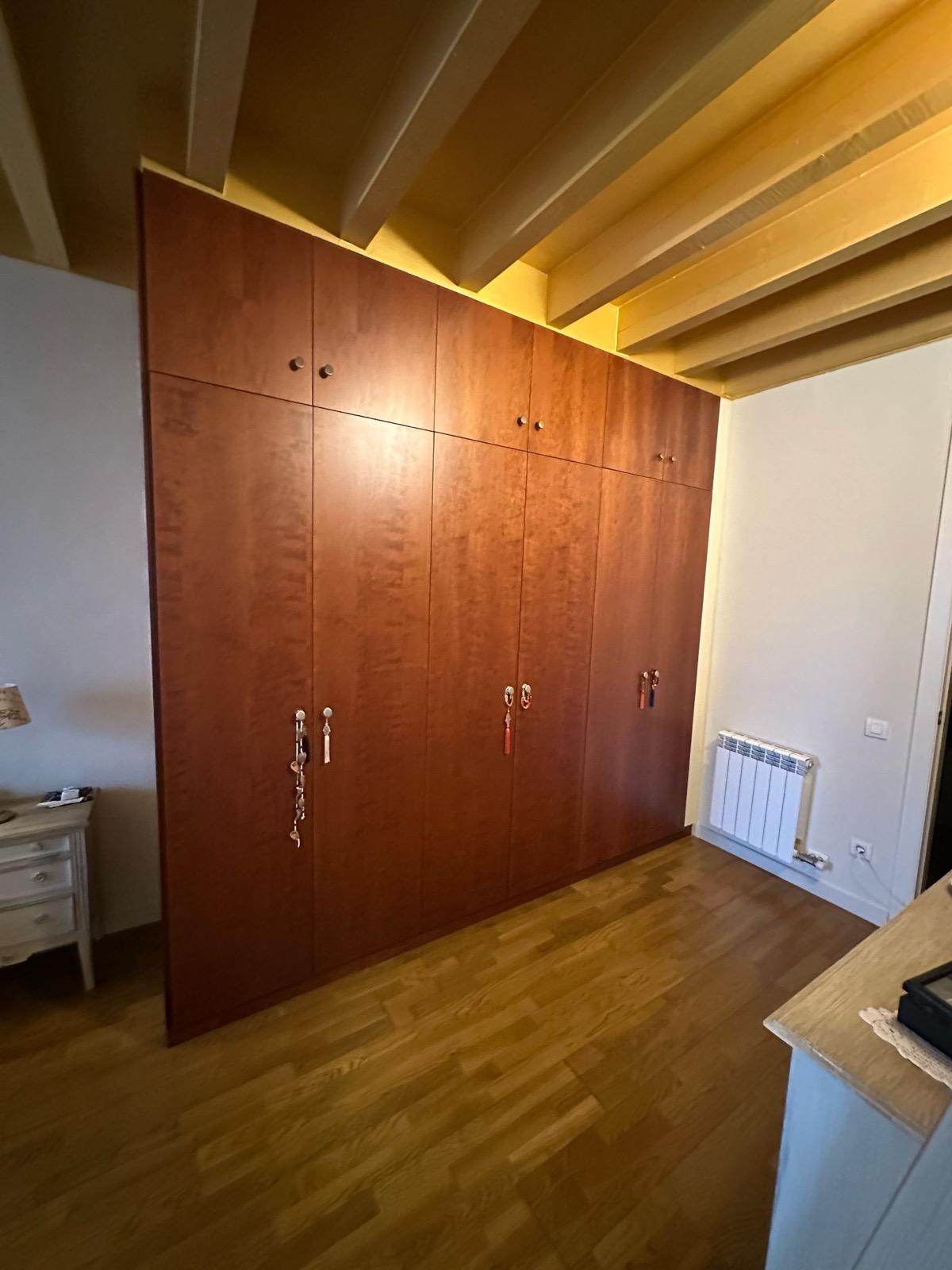 lacado profesional de armario empotrado | Pintura y Reformas en Mataró