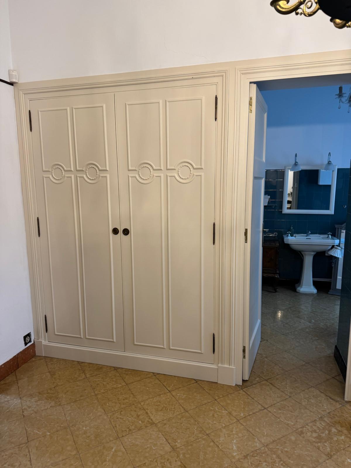 lacado puertas armarios empotrados premia de dalt antes y despues