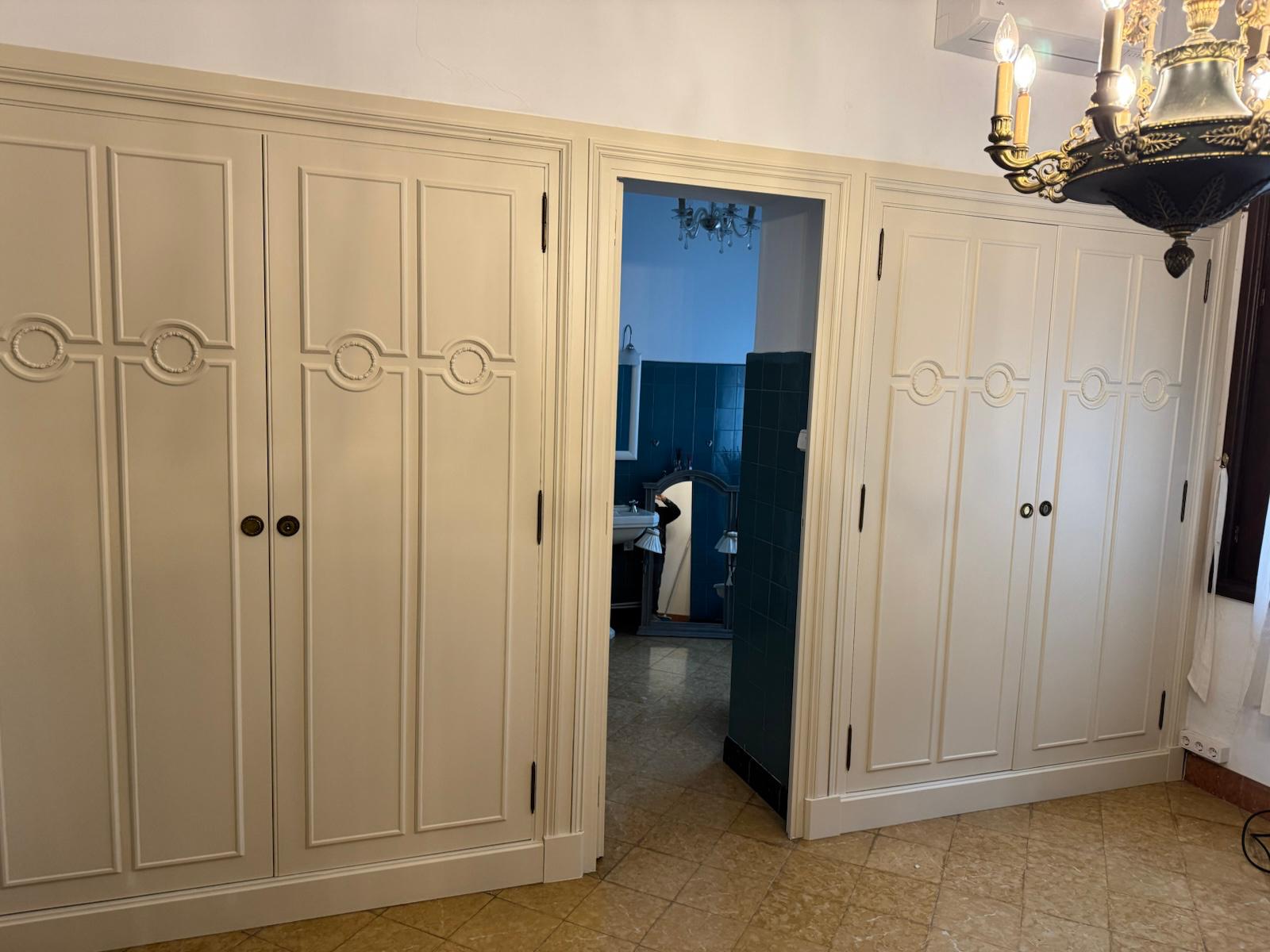 lacado puertas armarios empotrados premia de dalt antes y despues